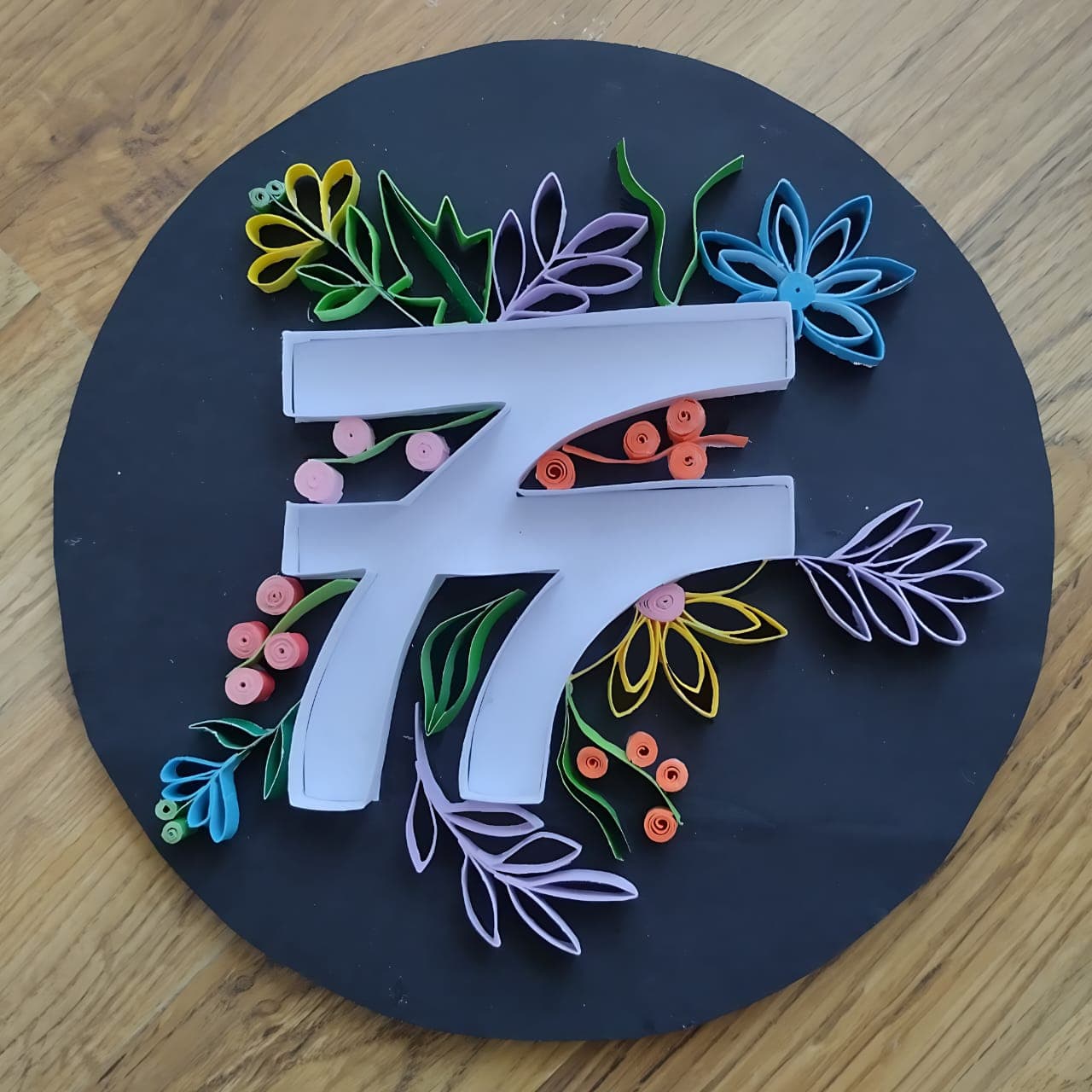 Fluent flower deco - Hand-drawn digital artwork with intricate floral decorations